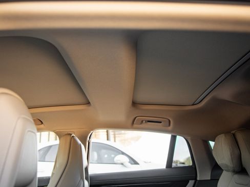 Certified 2025 Porsche Panamera 4 image 25