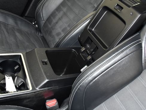 Used 2022 Mitsubishi Outlander SE AWD/4WD image 23