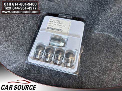 Used 2023 Dodge Challenger R/T Scat Pack w/ Plus Package image 39