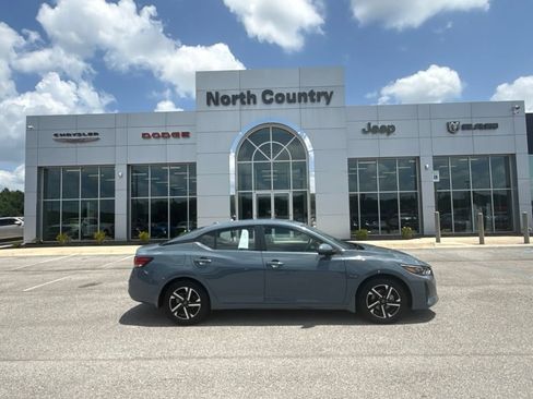 Used 2025 Nissan Sentra SV w/ All-Weather Package FWD image 1