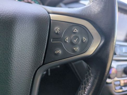 Used 2017 Chevrolet Suburban LS image 24