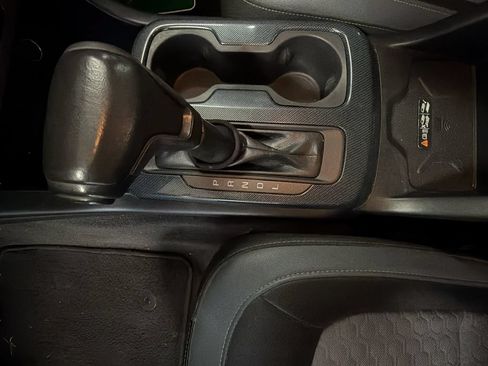 Used 2020 Chevrolet Colorado Z71 AWD/4WD image 11