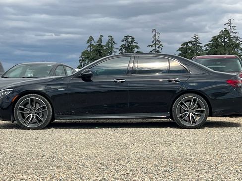 Used 2022 Mercedes-Benz E 53 AMG 4MATIC Sedan image 6