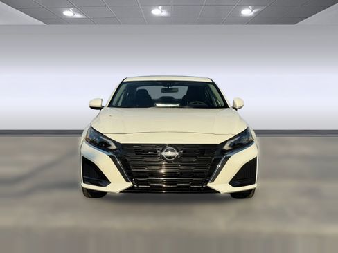 New 2025 Nissan Altima 2.5 SV w/ SV Special Edition Package image 5