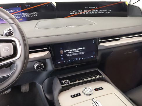 New 2026 Lincoln Navigator Premiere AWD/4WD image 5