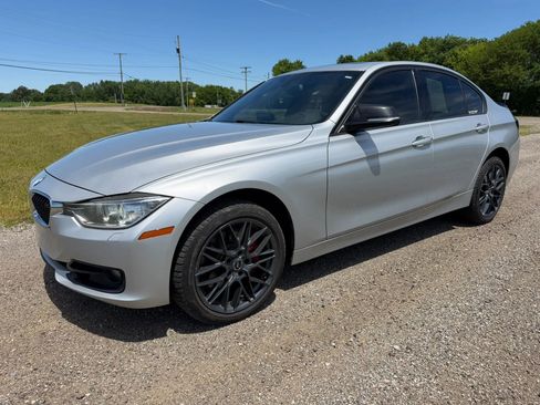 Used 2013 BMW 335i xDrive Sedan AWD/4WD image 1