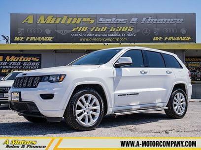 Used 2017 Jeep Grand Cherokee Altitude