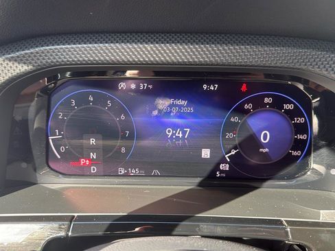 New 2025 Volkswagen Atlas Cross Sport SEL image 12