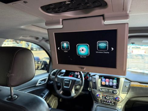 Used 2017 GMC Yukon XL Denali w/ Open Road Package image 59