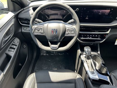 New 2025 Buick Envista Avenir image 15