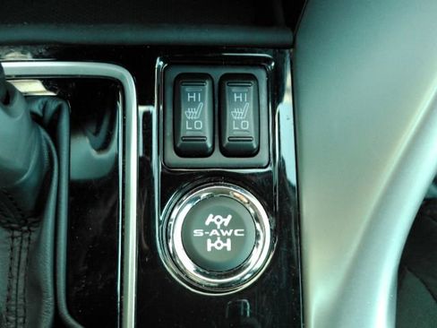 Used 2024 Mitsubishi Eclipse Cross LE image 61