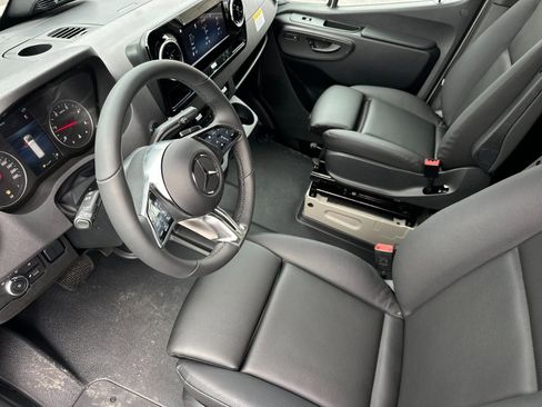 New 2026 Mercedes-Benz Sprinter 144 Cargo image 10