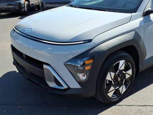 Certified 2025 Hyundai Kona SEL image 8