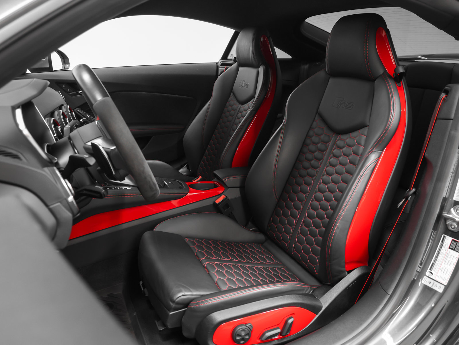 Used 2019 Audi TT RS AWD/4WD image 5