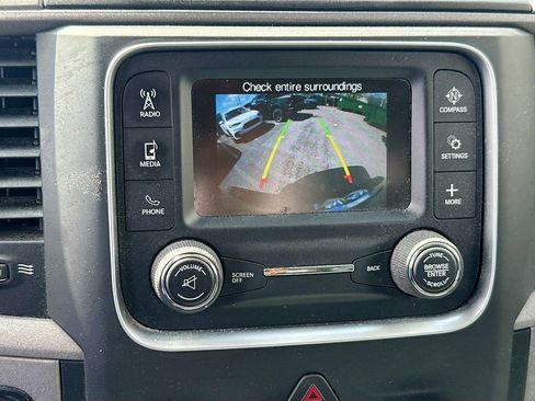 Used 2018 RAM 1500 Express w/ Express Value Package AWD/4WD image 14