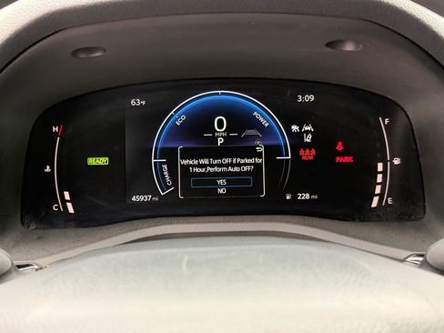 Used 2025 Toyota Camry LE FWD image 29