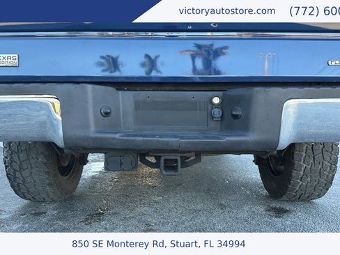 Used 2011 Ford F150 XLT w/ XLT Chrome Pkg image 10