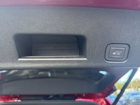 New 2026 GMC Acadia Elevation image 31