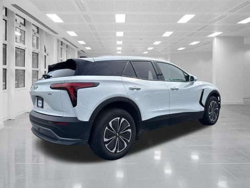 Certified 2024 Chevrolet Blazer EV LT AWD/4WD image 5