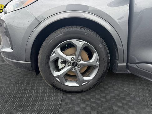 Certified 2024 Ford Escape ST-Line w/ Equipment Group 301A FWD image 19