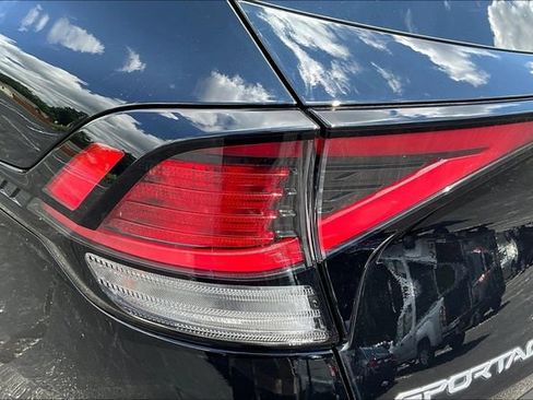 Certified 2023 Kia Sportage X-Line w/ X-Line Premium Package AWD/4WD image 23