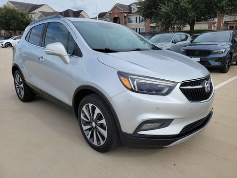 Used 2019 Buick Encore Essence w/ Safety Package II FWD image 31