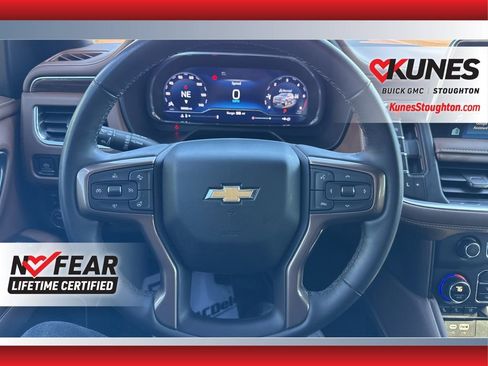 Used 2024 Chevrolet Suburban High Country image 25