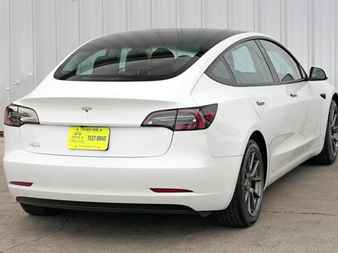 Used 2023 Tesla Model 3 Standard Range image 52