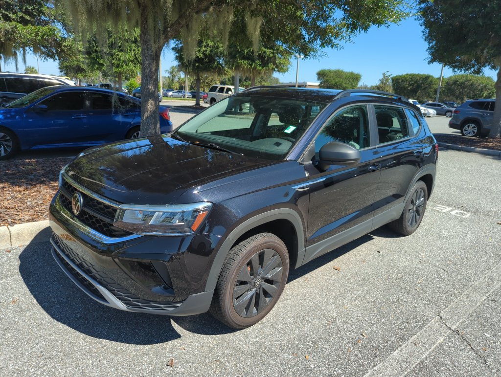 Used 2024 Volkswagen Taos S FWD image 5