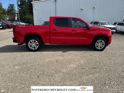 Used 2025 Chevrolet Silverado 1500 Custom w/ Rally Edition AWD/4WD image 7