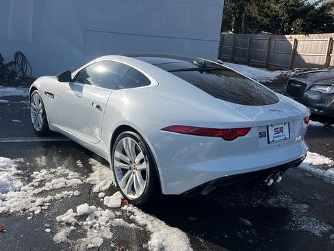 Used 2017 Jaguar F-TYPE S image 7
