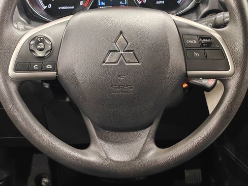 Used 2023 Mitsubishi Outlander Sport ES AWD/4WD image 5