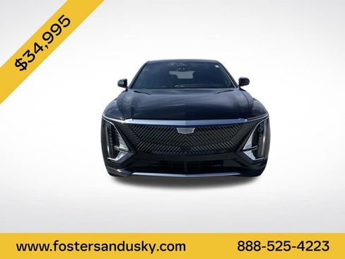 Certified 2024 Cadillac Lyriq Tech AWD/4WD image 8
