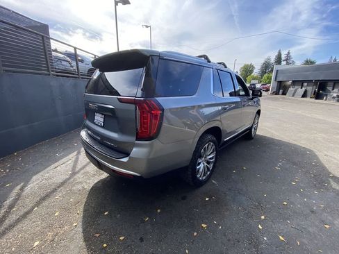 Used 2023 GMC Yukon Denali w/ Denali Reserve Package AWD/4WD image 6
