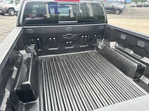 Used 2024 Chevrolet Colorado Trail Boss w/ Safety Package AWD/4WD image 16