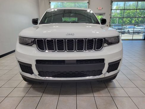 New 2026 Jeep Grand Cherokee L 4WD image 2