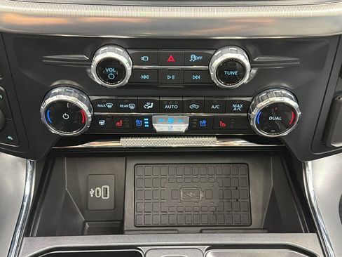 Used 2025 Ford F150 Lariat w/ Equipment Group 502A High image 23