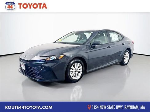 Used 2025 Toyota Camry LE FWD image 1