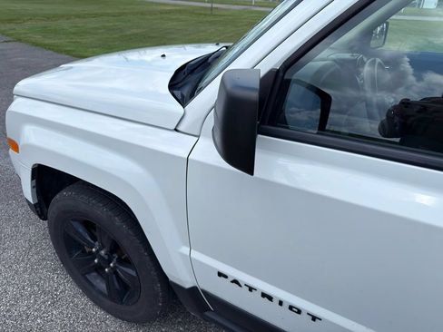 Used 2015 Jeep Patriot Sport w/ Power Value Group FWD image 13