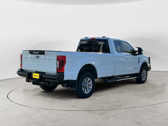 Used 2022 Ford F350 Lariat w/ Lariat Value Package AWD/4WD image 5