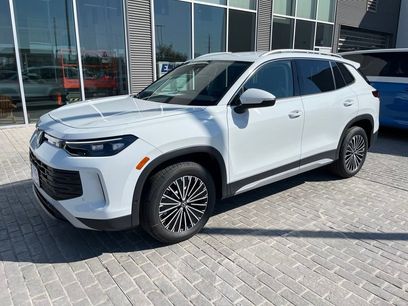 New 2025 Volkswagen Tiguan S