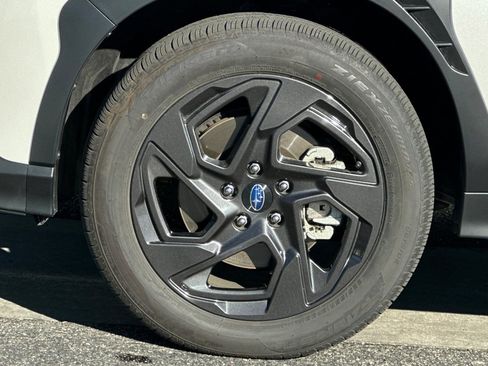 Certified 2025 Subaru Crosstrek 2.5i Sport w/ Crosstrek Mirror Package image 29