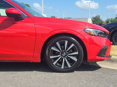Certified 2022 Honda Civic EX-L image 9