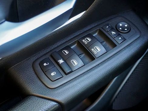 Used 2022 RAM 1500 Big Horn image 25