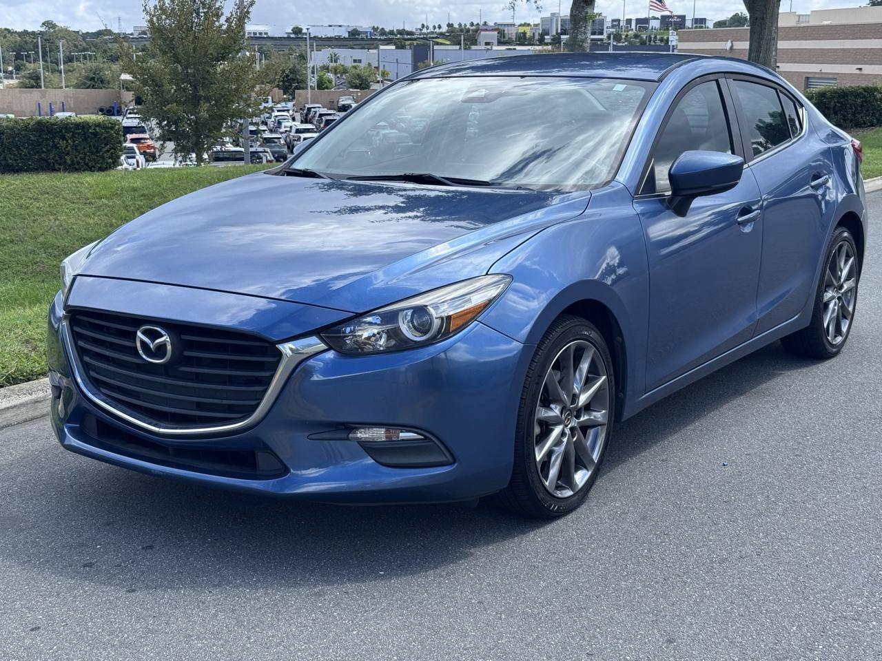 Used 2018 MAZDA MAZDA3 Touring FWD image 2