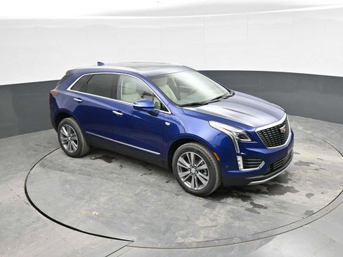 New 2025 Cadillac XT5 Premium Luxury w/ Technology Package image 28