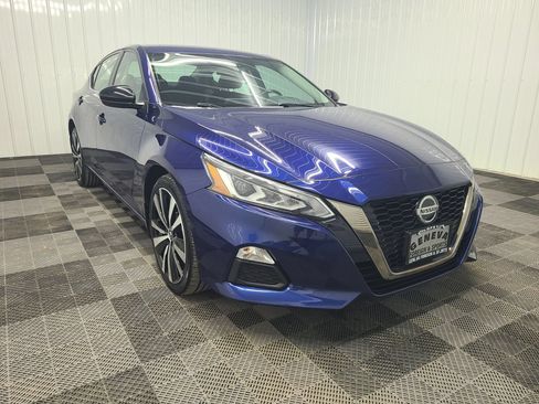 Used 2019 Nissan Altima 2.5 SR AWD/4WD image 14