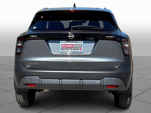 New 2026 Nissan Kicks SV image 4
