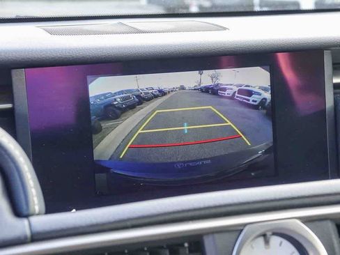 Used 2017 Lexus RC 200t F Sport image 22