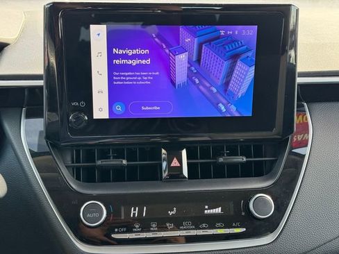 Used 2024 Toyota Corolla LE image 20